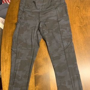 Fast and free length 28, size 6